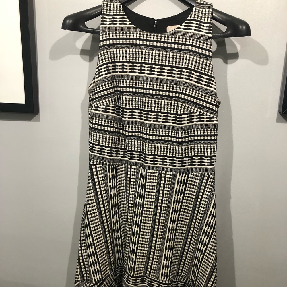Loft sleeveless dress with A-line flare, size 8